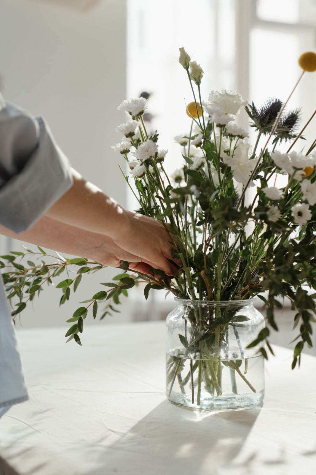 How to Make a Flower Bouquet Last Longer After Delivery