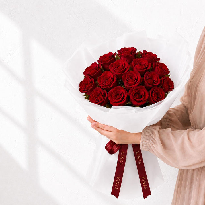 Kinza Signature Red Rose Bouquet - 20 Red Roses